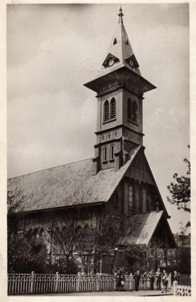 Autre vue de l'église St Auguste