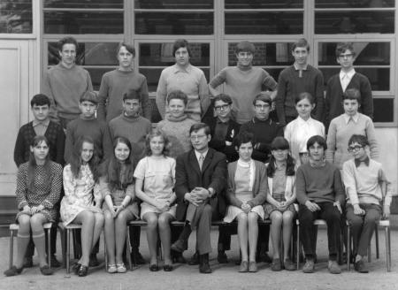 Année 1969-70- CEG Cité 8 - 4ème