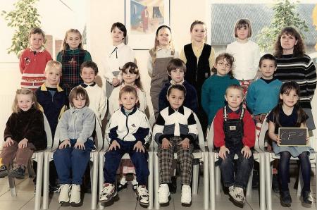 Classe de Mme BENCTEUX - 1999-00