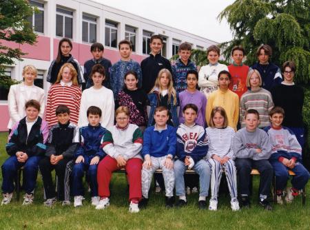 College 1993-94 - 6E