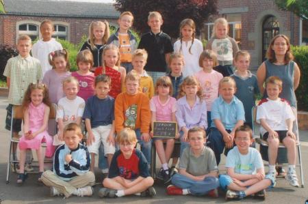 Classe de Mme KERMOAL - 2003-04