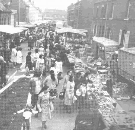 Le marché de VENDIN Centre  en 1980
